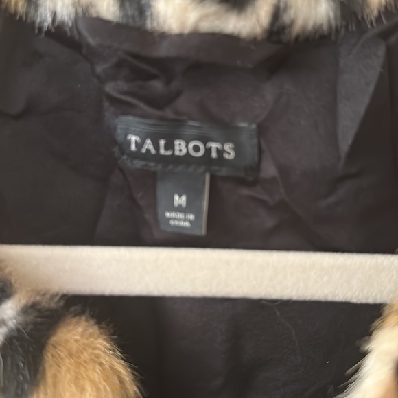 Cheetah print vest - Picture 2 of 3